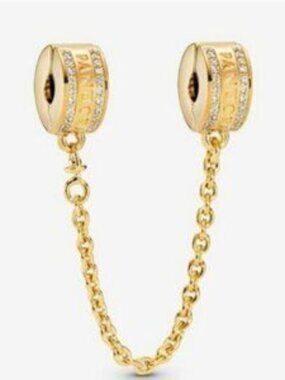 NEW Pandora Safety Chain Clip Bracelet Charm